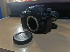 Nikon D3100 Body. 10 - 14.9 �� ����