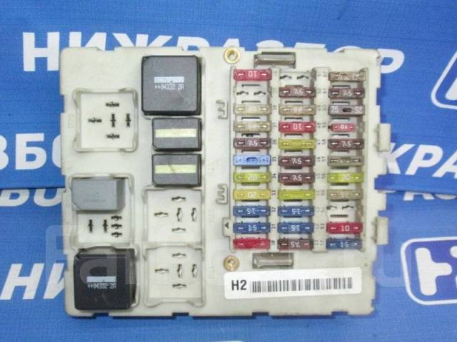 Предохранители форд фокус 1.6 duratec Блок предохранителей Ford Focus 1 2004 2M5T14A073BE Седан 1.6 (CDDA) Duratec Roc