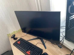 Acer. 27" ����