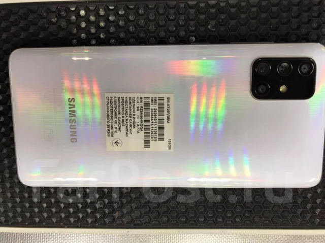 Samsung Galaxy A71. �/�, �����, 4G LTE, NFC ����