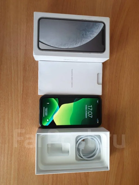 Apple iPhone Xr. �/�, �����, 3G, 4G LTE, Dual-SIM, ����������, NFC ����