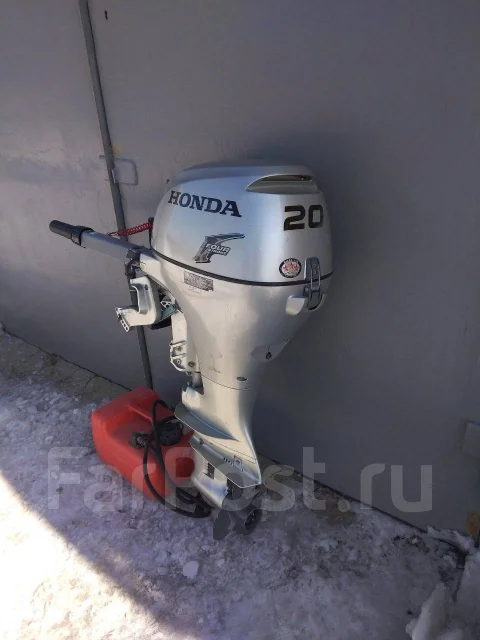 SMarine. 2011 ���, ����� 4��., ��������� ���������, 20��.�., ������ ����