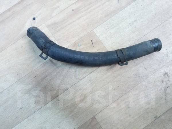 Патрубок охлаждения лачетти. Пластиковый патрубок помпы системы охлаждения chevrolet lacetti. Патрубок лачетти 1. Трубка охлаждения chevrolet lacetti 1 и 4. Патрубки системы охлаждения chevrolet lacetti.