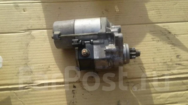 Где находится стартер лексус 470