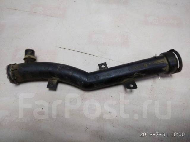 патрубок пежо 408. Citroen berlingo патрубок радиатора. патрубок турбины пежо 408. нижний шланг радиатора пежо 408. патрубок воздушного фильтра ep6.