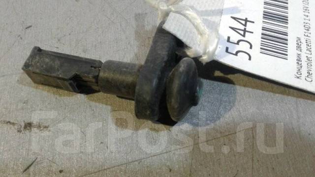 9356025100 концевик двери kia