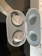 Samsung Galaxy Buds ����
