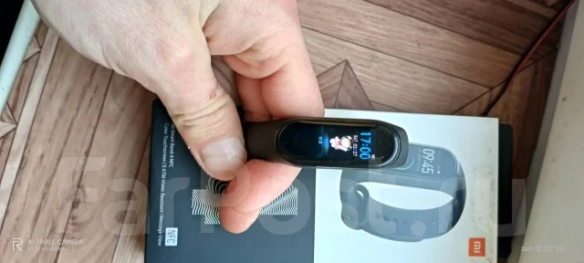 Xiaomi Mi Band 4. NFC ����