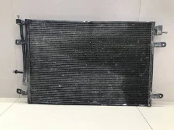 �������� ������������ Audi A4 B7 2004-2009 [8E0260401Q] 8E0260401Q ����