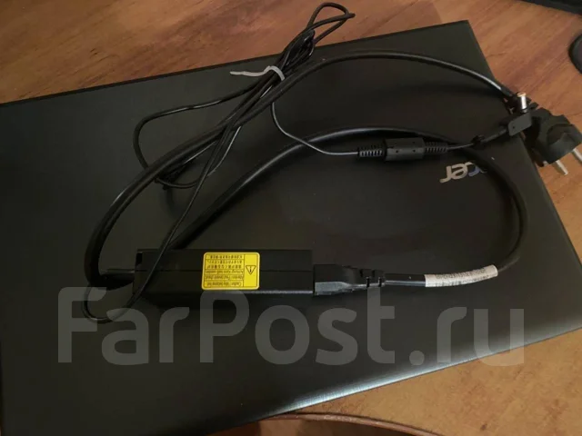 Acer Aspire E15. 15.6", 3,1����, ��� 4 ��, ���� 500���, WiFi: 1, Bluetooth: 1, ����������� �� 6��. ����