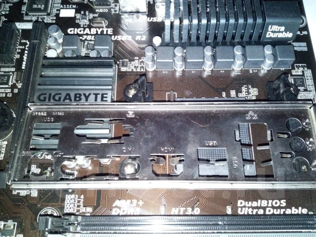AMD 760G ����