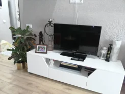 Samsung LE32C530. LED ����