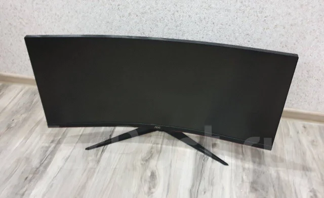 AOC. 34" ����