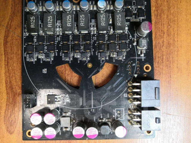 GeForce GTX 480 ����