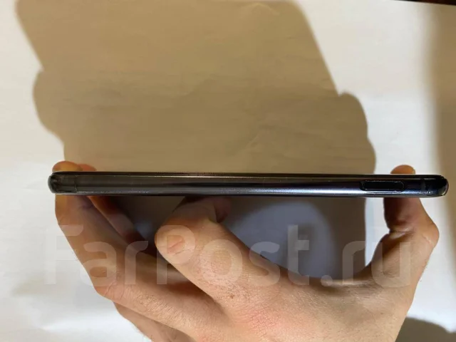 Samsung Galaxy S10e. �/�, ������, 3G, 4G LTE, Dual-SIM, ����������, NFC ����