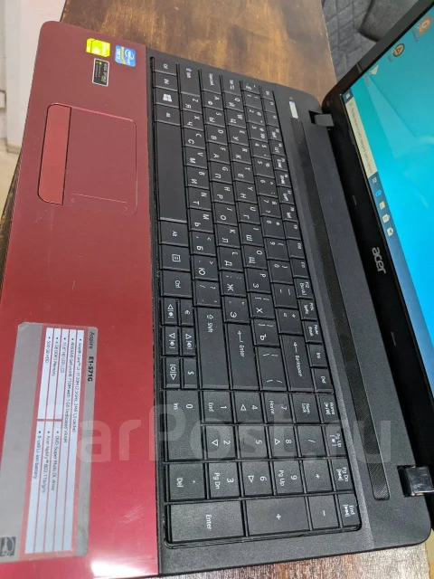 Acer Aspire E1-571G. 15.6", 2,5����, ��� 8 ��, ���� 128���, WiFi: 1, Bluetooth: 1 ����