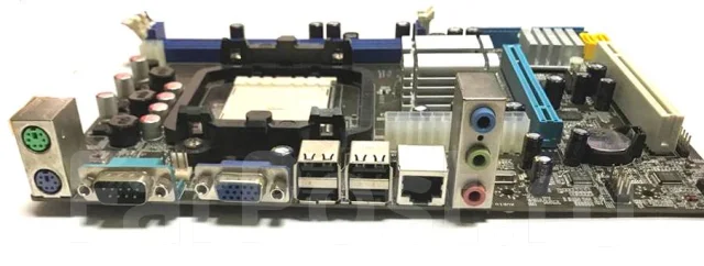 Socket AM2 ����