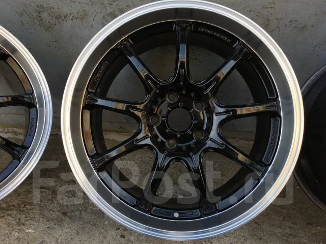 RAYS Gram Lights 57 Gainer. 8.5x18", 5x114.3, ET33 ����