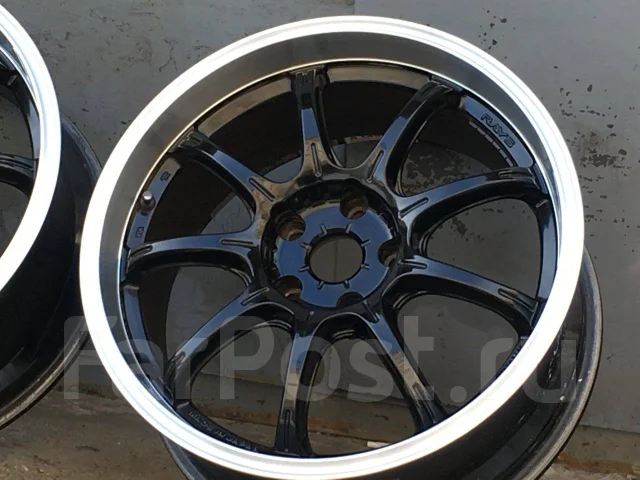 RAYS Gram Lights 57 Gainer. 8.5x18", 5x114.3, ET33 ����