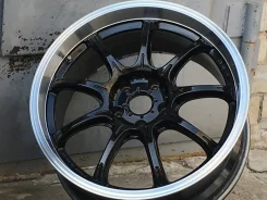 RAYS Gram Lights 57 Gainer. 8.5x18", 5x114.3, ET33 ����