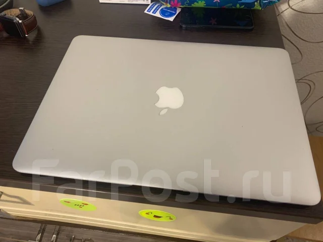 Apple MacBook Air 13 2014 Early. 13", 1,4����, ��� 4 ��, ���� 128���, WiFi: 1, Bluetooth: 1, ����������� �� 10��. ����