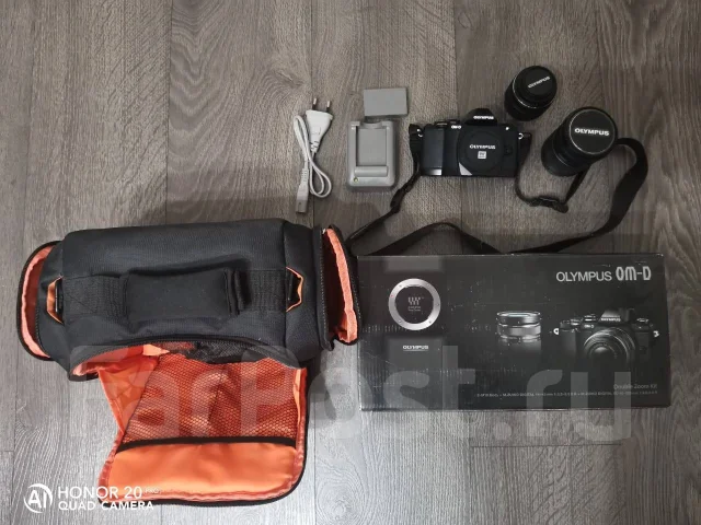 Olympus E-M10 Kit ����