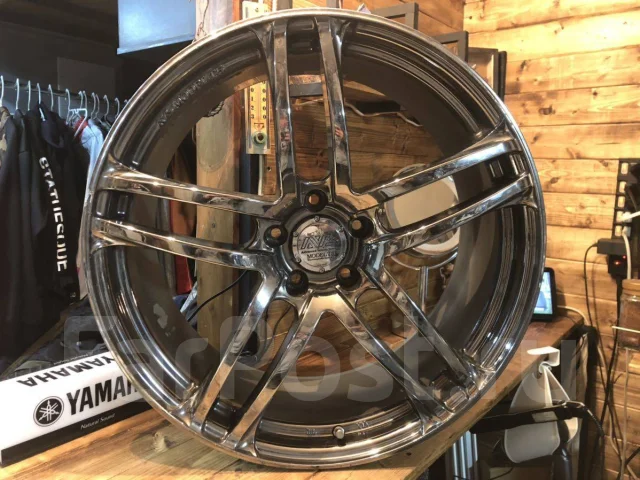 AVS Model T5. 9.0x20", 5x114.3, ET42, �� 73���. ��� ����� �� ������ ����