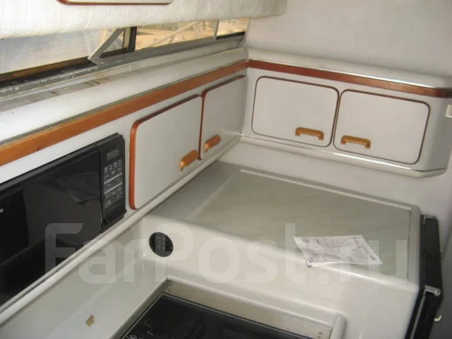 Searay Sundancer. 1994 ���, ����� 9,5��., ��������� ������������, 400��.�., ������. ��� ����� �� ������������ ����