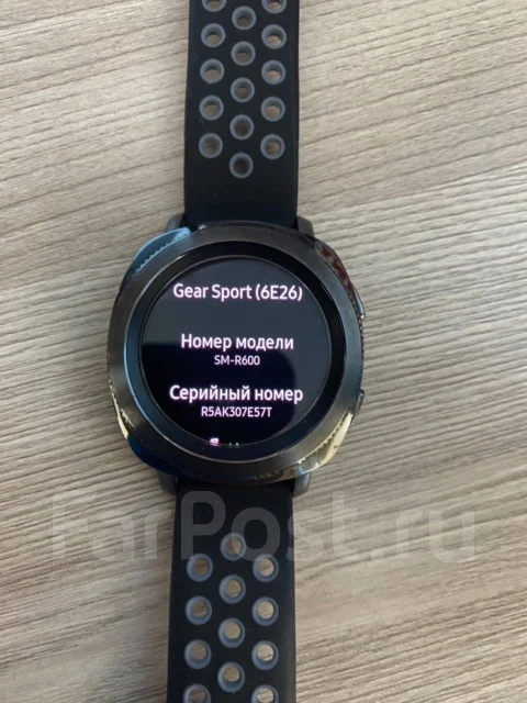 Samsung Gear Sport ����