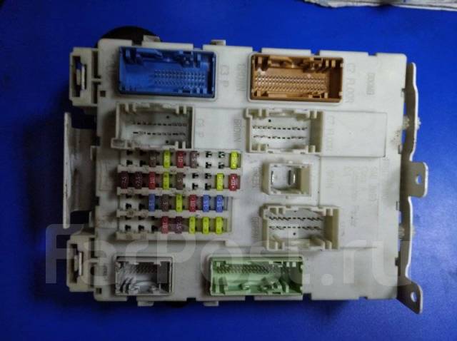 Предохранители фокус 3. Блок предохранителей Форд фокус 3 2014. Блок предохранители Форт фокус 3. Ford Focus 3 BCM предохранители. Блок предохранителей Форд фокус 3 Рестайлинг.