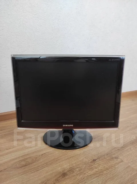 Samsung. 19" ����