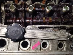 ��������� Toyota 4S-FE ����������� 19000-74300 ����