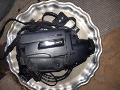 Sanyo. 8 - 8.9 ��, � ���������� ����