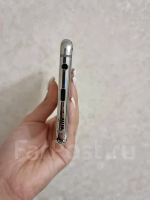 Samsung Galaxy S10+. �/� ����