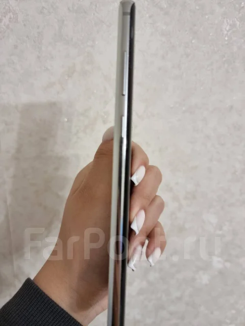 Samsung Galaxy S10+. �/� ����