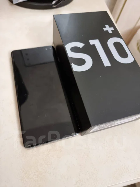 Samsung Galaxy S10+. �/� ����