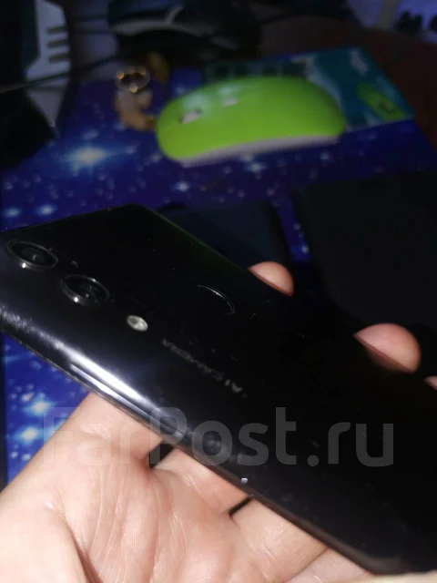 Honor 8C. �/�, ������, 4G LTE ����