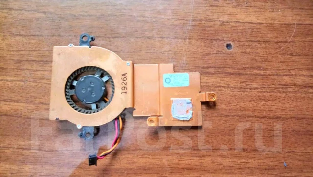Samsung. 10.1", WiFi: 1, Bluetooth: 1 ����