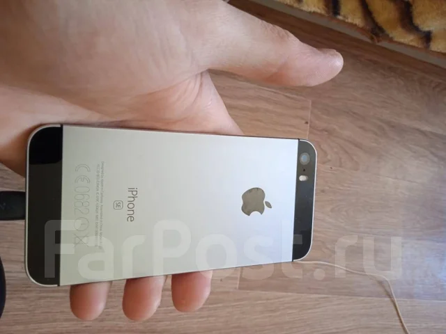 Apple iPhone SE. �/�, 4G LTE ����