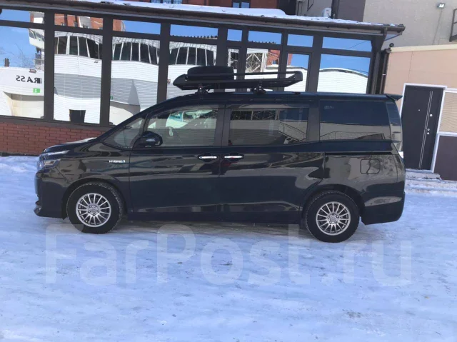 Toyota Voxy. ��������, 1.8, ������, 100 000����. �� ����