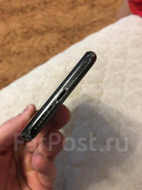 Apple iPhone X. �/�, ������, 3G, 4G LTE, 5G, NFC ����