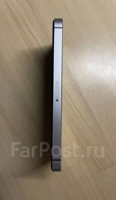 Apple iPhone SE. �/�, �����, 3G, 4G LTE, NFC ����