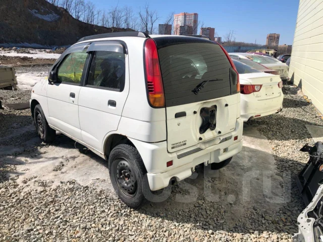 Daihatsu Terios Kid. J111 ����