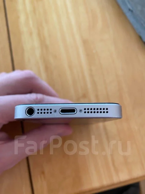 Apple iPhone SE. �/�, ������, 3G, 4G LTE ����