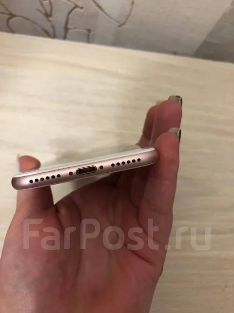 Apple iPhone 7. �/�, �������, 4G LTE ����