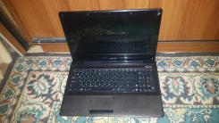 Asus X52JE. ��� 3072 ��, ���� 250���, WiFi, Bluetooth, ����������� �� 2��. ����