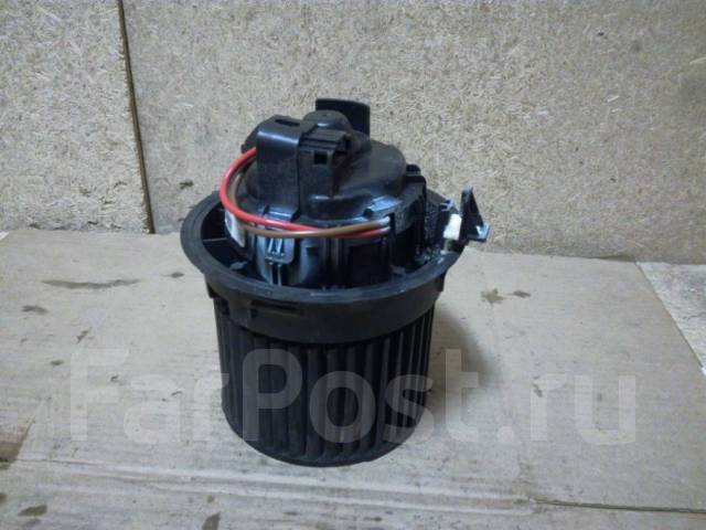 Вентилятор отопителя рено логан 2 валео. Вентилятор отопителя, lynxauto, rf1292. Вентилятор печки рено логан 1. Моторчик печки рено логан 2 с кондиционером. Вентилятор отопителя без кондиционера renault 6001547691.