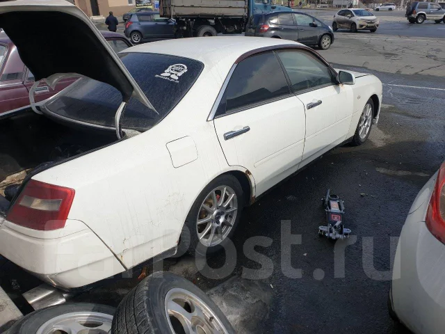Nissan Cedric. �������, ������, 2.5 (210��.�.), ������, 330 000����. �� ����