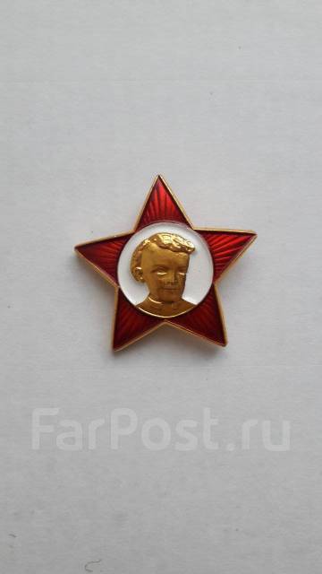 Значок Октябренка СССР, новый, в наличии. Цена: 20₽ во Владивостоке