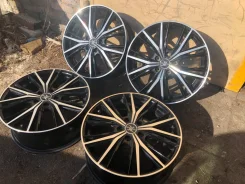BADX Loxarny Magnus. 7.0x18", 5x114.3, ET53, �� 73���. ����